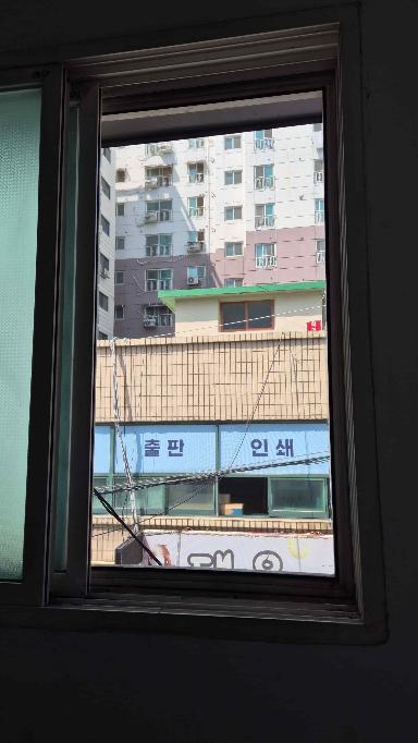 인천광역시 미추홀구 방충망 시공 사진 3